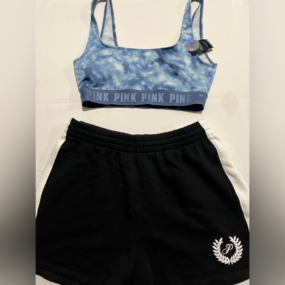 New Victoria's Secret PINK sports  bra  S  and Short set NWT plus a free gift